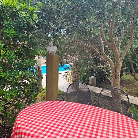 Villa Kate, With A Private Swimming Pool And Garden *