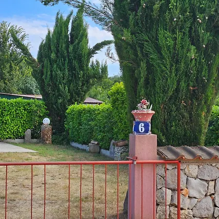 Kate, With A Private Swimming Pool And Garden Malinska