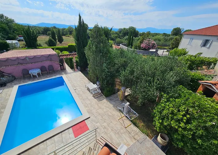 Villa Kate, With A Private Swimming Pool And Garden *